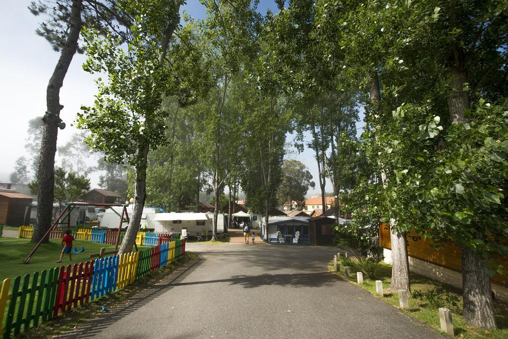 Camping Cachadelos Hotel Sanxenxo Exterior photo